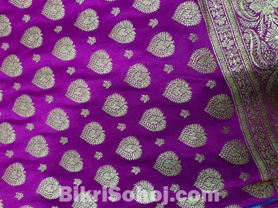 বেনারসি শাড়ি